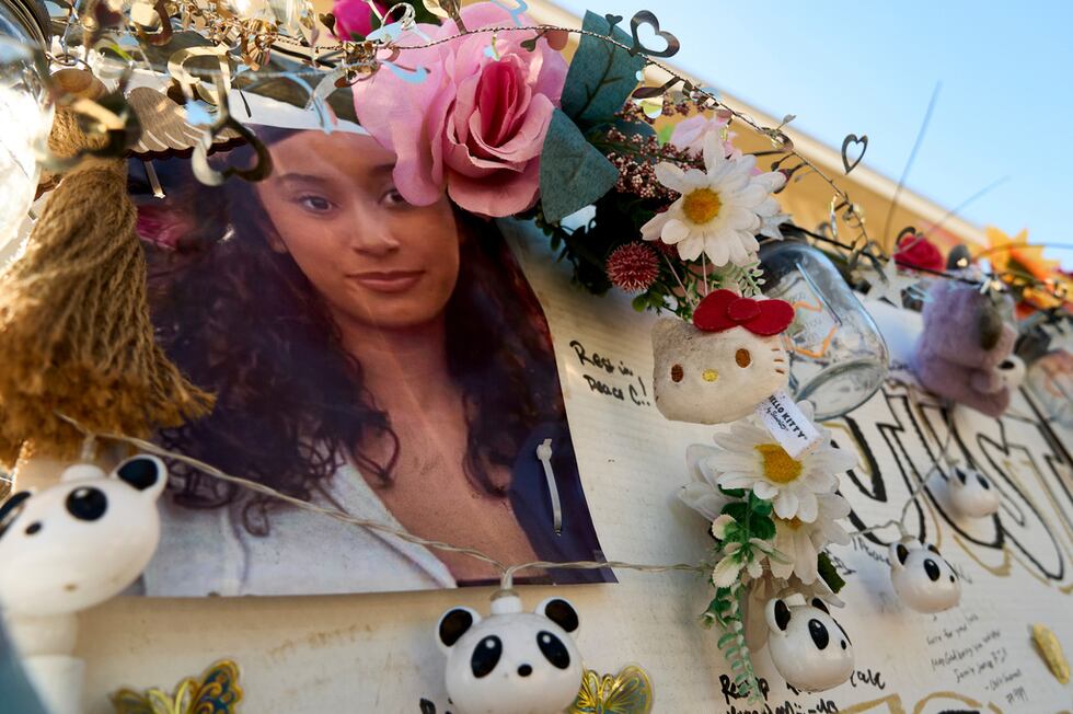 Una ofrenda en memoria de Celeste Rivas Hernández, quien fue asesinada y encontrada dentro de...