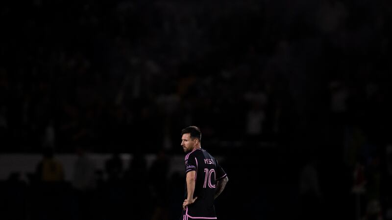 Lionel Messi del Inter Miami durante el partido contra el Galaxy de Los Ángeles, el domingo 25...