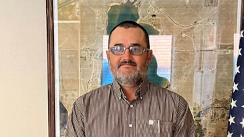 Joe Ceballos, de 55 años, quien es residente permanente legal de Estados Unidos.
