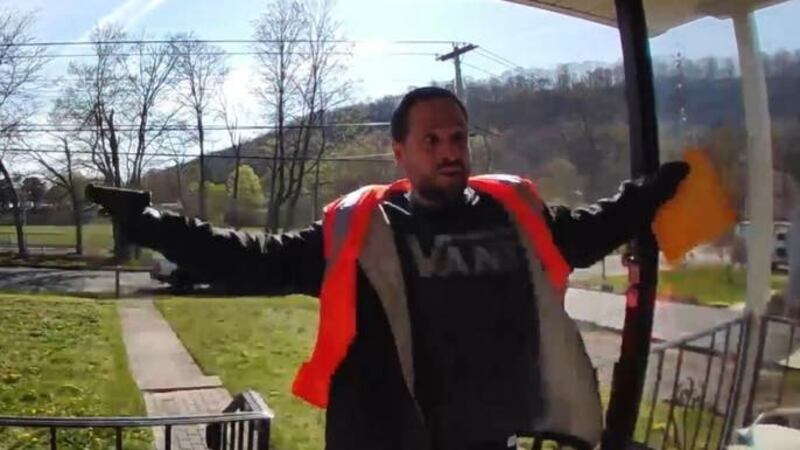 Un hombre intentó robar a un propietario en Maple Street en East Haven la mañana del 14 de abril.