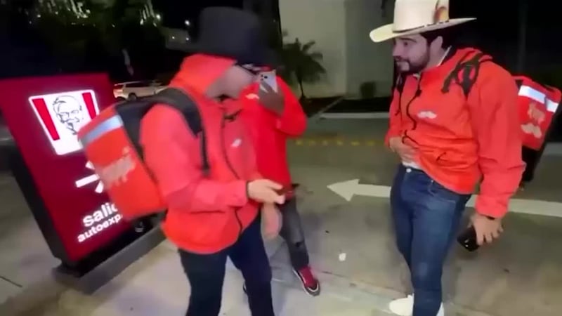 VIDEO: El momento en que influencer mexicano resulta baleado y la transmisión fue vista por...