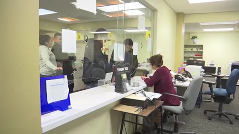 Se espera que estas nuevas facultades de USCIS entren en vigor el próximo 5 de octubre.